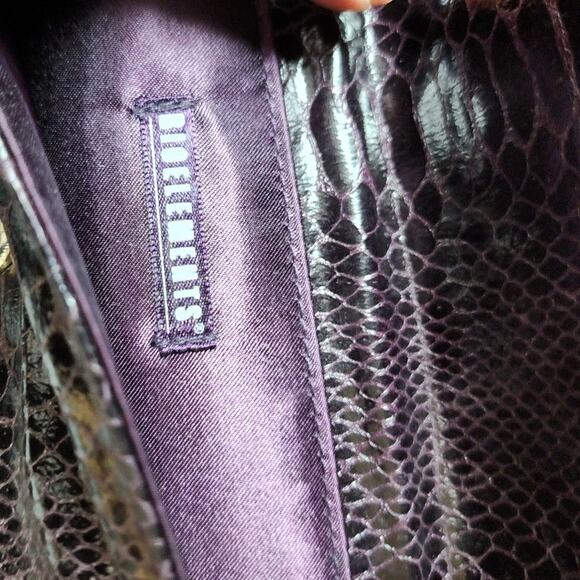 Brand New Bioelements clutch wallet Imitation Snake skin measures 8x4 in size - Picture 5 of 6